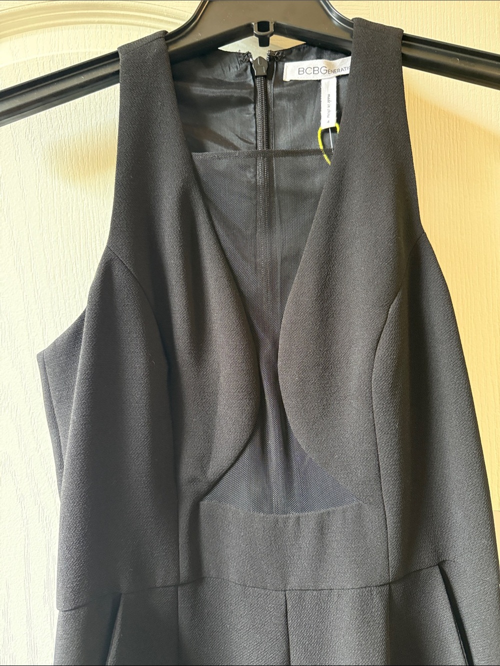 BCBGeneration Black Sleeveless V-Neck Jumpsuit - Picture 4 of 4